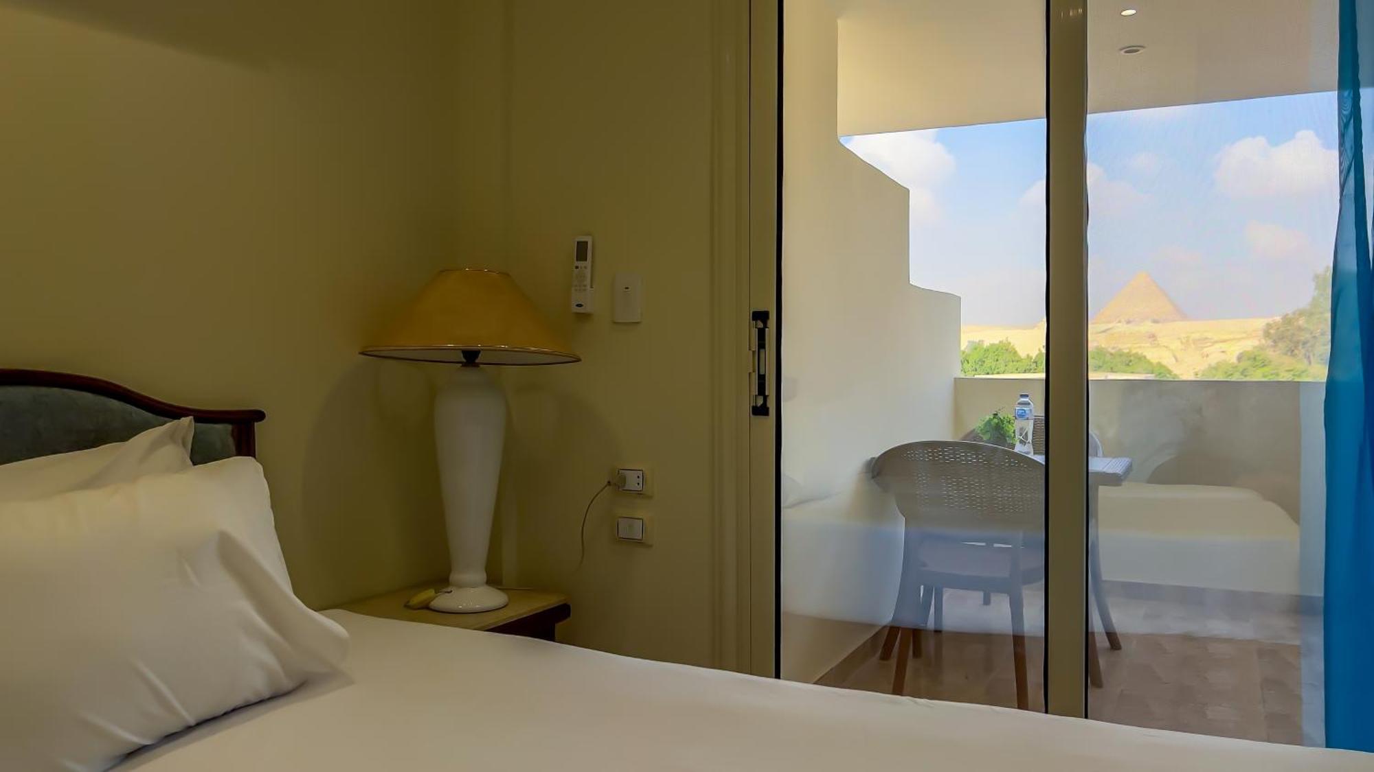 Pyramids Glory Inn Kafret el-Gabal エクステリア 写真