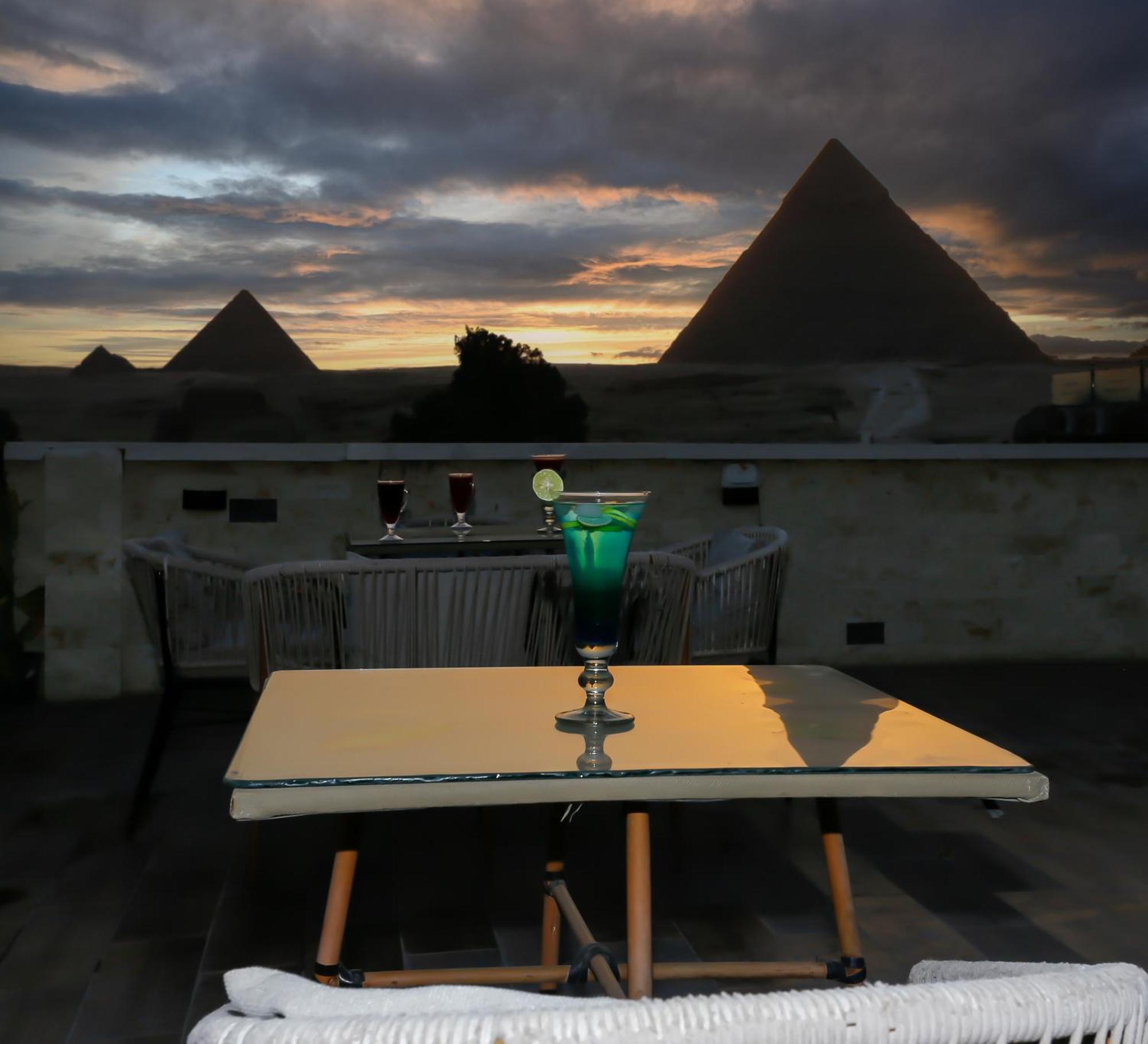 Pyramids Glory Inn Kafret el-Gabal エクステリア 写真